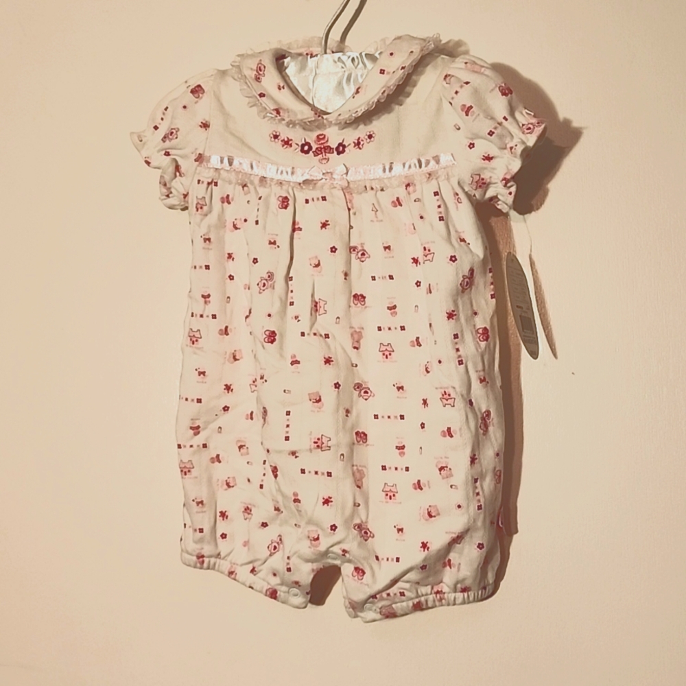 First Moments Layette 6/9 Months New. Flowers Doll House and Tea Cups